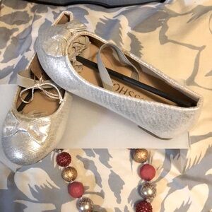 Musshoe Silver Glitter Girls Dress Shoe